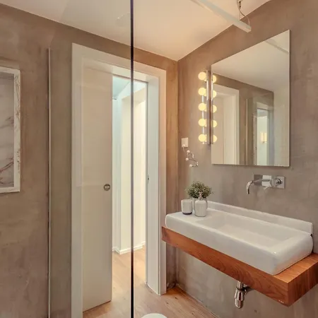 Skylight - Estrela Appartement *